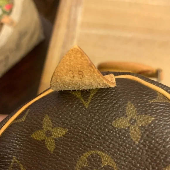 Authentic pre-loved Louis Vuitton speedy 35 bag - Picture 9 of 16